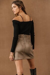 11.18Studiopart2_244of370_6cbb062d-c5bf-44bb-b3fa-58d304451907 lexi bhardwaj.jpg