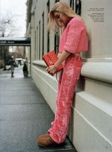 Vogue UK 04.2022-page-004.jpg