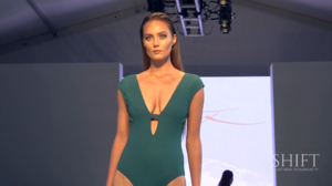 GOTTEX SWIMWEAR 4K _ 2020 Bikini Fashion Show July _ Miami Swim Week 2019 3-27 screenshot.png
