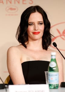 Eva+Green+Based+True+Story+Press+Conference+HwJpqbSm7kFx.jpg