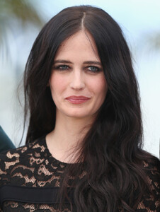 Eva+Green+Salvation+Photocall+67th+Annual+sup00LzklBKx.jpg