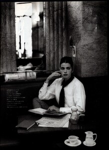 2021083991_MarieClaireJapan1990Dec(3).thumb.jpg.eca3a602ea46c65f11836b794ae39746.jpg
