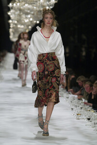 2025458842_DriesVanNoten2005WomenRTW106.thumb.jpg.dc5fc0b13dfbe8ce21c32f15564171a6.jpg