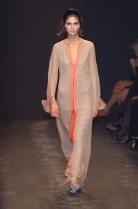 Nousa s01aFerretti-3r.jpg