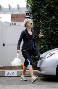 Ali+Larter+Ali+Larter+Workout+Clothes+zLK4M6um7xXx.jpg