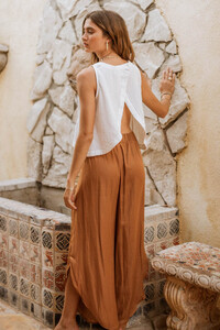 5.25JordanCalifornia-1848_900x lexi bhardwaj.jpg