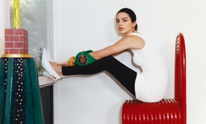 45533166_KendallJenner-Vogue2022.03SimplePleasures8.thumb.jpg.1e3a19804ff62c06170ba3dc1f941d34.jpg