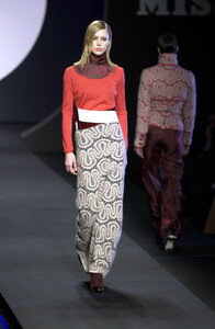 504401829_Missoni2001WomenRTW31.thumb.jpg.58a1bbcfc3de3e30bd1214a0883e3258.jpg