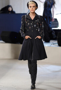 Deyn 6108092.jpg