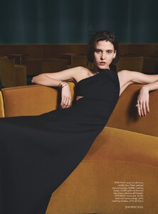 511150043_Harpers_Bazaar_UK_202204_09.thumb.jpg.a24269458850a3aa68fcca3ea1733c45.jpg