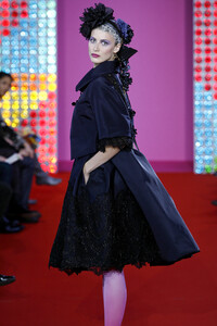 560457193_ChristianLacroix2008HauteCouture22.thumb.jpg.7b4dc9ee508ffb7055d05c647452d06a.jpg