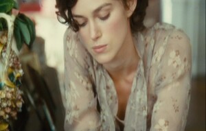 044 Keira Knightley as Cecilia Tallis.jpg