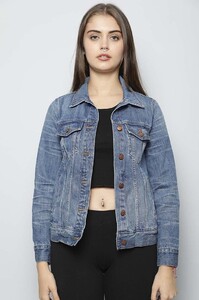 61d7347200a53560d638ad72.jpg