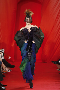 642891954_ChristianLacroix2008HauteCouture77.thumb.jpg.13d40c9860e83f5d7ab20596bde652aa.jpg