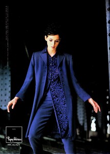 689095785_MarieClaireJapan1994October(92).thumb.jpg.c0c1d3de56914f9c4d2db7f5a4f93c68.jpg