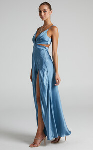 6_-_Precious_Maxi_plunge_neck_dress_in_Satin_in_Steel_Blue_252.jpg