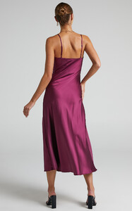 7.Flordeliza_Thigh_Slit_Midi_Slip_Dress_in_Wine_2528SD22020069.jpg