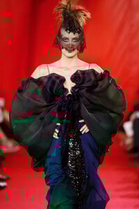 937814890_ChristianLacroix2008HauteCouture79.thumb.jpg.4e2c7656ee662ad14e0b05fbdc7e1bf9.jpg
