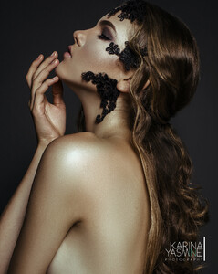 98-annette-g-main-book.jpg