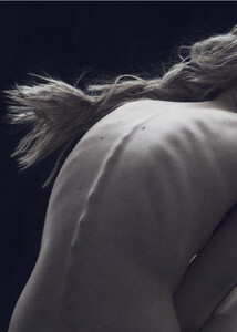 Anu_Koski_by_Ville_Varumo_Naked_Ambition_Razo-2.thumb.jpg.4d9d26277ac2a4407db6605b31588d43.jpg