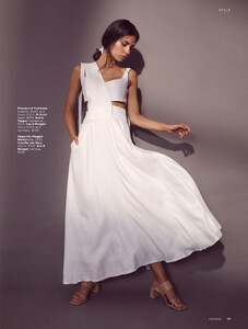 Fashion_Quarterly_Magazine_-_Summer_2021_-_Image_1_800x.thumb.jpg.570b890ac9d3ee2f38f1e505b488d370.jpg