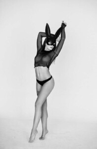 Isabell-Malavasi-09.thumb.jpg.04e5b7d01374bf106a1e05b4f357eb94.jpg