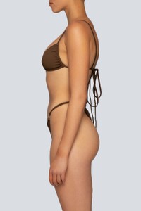 Lahana_chia_brown_side_5000x.jpg