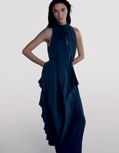 MARELLA-SS22-03.thumb.jpg.f6a502db09b1ad3eef59b02f602f12b6.jpg