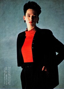 MarieClaireJ1990Sept123.thumb.jpg.d59d8aa0525f6dfb85ec2a208a75c7e2.jpg