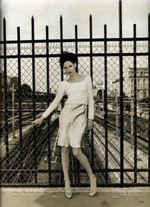 MarieClaireJapan018.thumb.jpg.9da0a75b99843392d84a0508bfe33d4d.jpg
