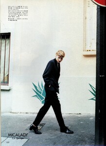 MarieClaireJapan023.thumb.jpg.fddf7c29f83d11f700c4fcffde55a522.jpg