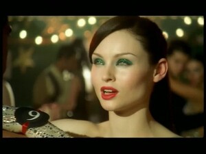 Murder-On-the-Dancefloor-sophie-ellis-bextor-18553428-768-576.jpg