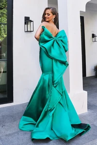 PS22035_EMERALD-21_600x.webp