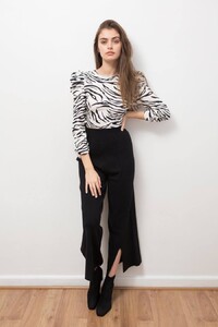 TOPALLEGRAYPANTALON_900x.jpg