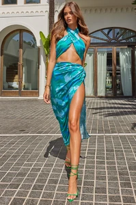 WEB_RESIZED_amisha_top_midi_skirt_sea_green8_49b1611f-8504-40b8-84a1-a30e166edf3e_2000x.png