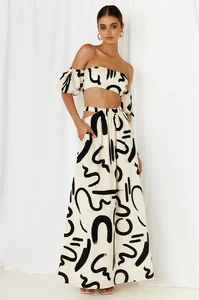 WEB_RESIZED_york_top_maxi_skirt9_2000x.png