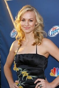 Yvonne_Strahovski_037.jpg