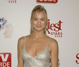 Yvonne_Strahovski_039.jpg