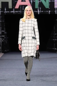 chanel-RTW-FW-2022-runway-GG-0921-2.thumb.webp.a0b0141ab81e115cc19d26efe926c944.webp