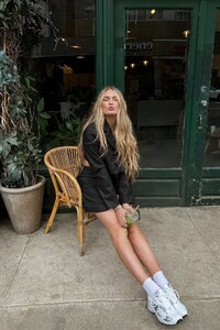 cropped_pocket_detail_pu_blazer-1749-000025-0002_social.jpg
