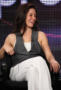 evangeline-lilly_7zxbmt4bag4.jpg