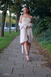 abendlicher_spaziergang_im_park_11_by_photographythomaskru_deije7y-fullview.thumb.jpg.a82317ce900335c475108ea179586776.jpg