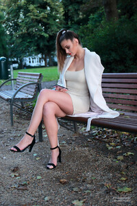 Evening_walk_in_the_park_32_by_photographythomaskru_denrnc5-fullview.thumb.jpg.2a17adf966dfa34d0dc852d449c24a11.jpg