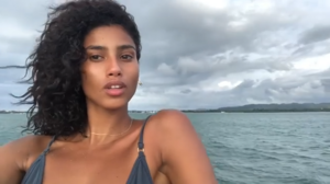 imaanhammam_42994275_306559173264461_1176017002226271162_n-00.00.00.413.png