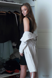 julia_tries_the_first_shootingoutfit_on_02_by_photographythomaskru_ddn8zs9-fullview.thumb.jpg.8a4c7e5d008c4e78dfb2427d1e7fade9.jpg