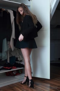 julia_tries_the_first_shootingoutfit_on_24_by_photographythomaskru_ddtdf6d-fullview.thumb.jpg.415ce5ef293f3aeea589d10a33638bc6.jpg