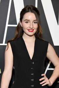 kaitlyn-dever-vanity-fair-and-lancome-celebrate-the-future-of-hollywood-03-24-2022-4.jpg