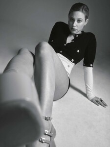 lili-reinhart-content-mode-magazine-march-2022-16.jpeg