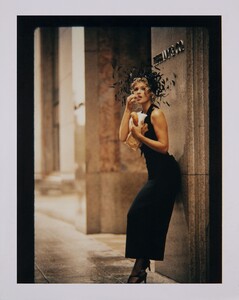 marco_glaviano-daniela-pestova-1-polaroid_collection_1970_2000-10_7x8_5cm_1.jpg