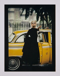 marco_glaviano-daniela-pestova-4-polaroid_collection_1970_2000-10_7x8_5cm_1.jpg